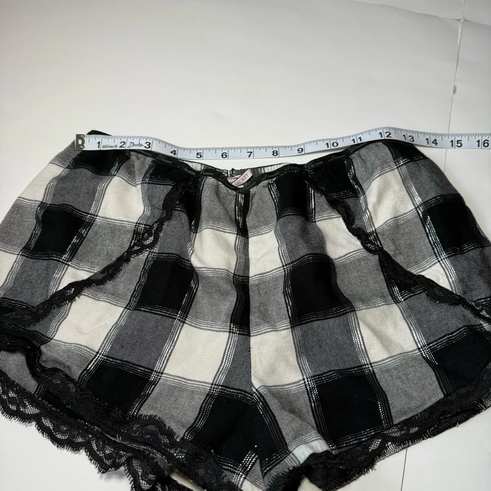 Victoria's Secret Black & White Plaid‎ Lace-Trim Sleep Shorts
